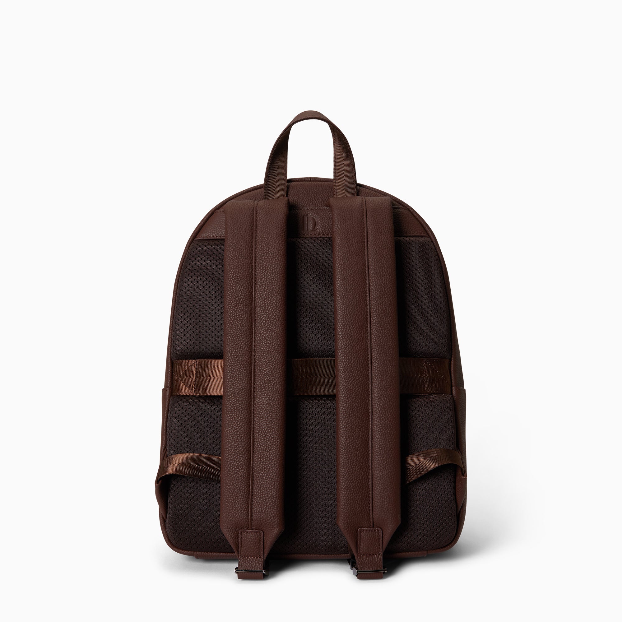 Essential Backpack in Pebbled Leather | Marron Mat