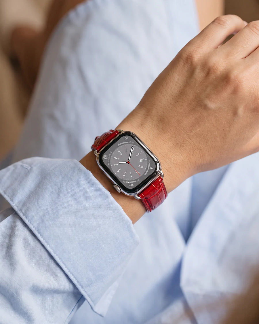 Caiman Series 3 | Rouge Verni on a woman’s wrist